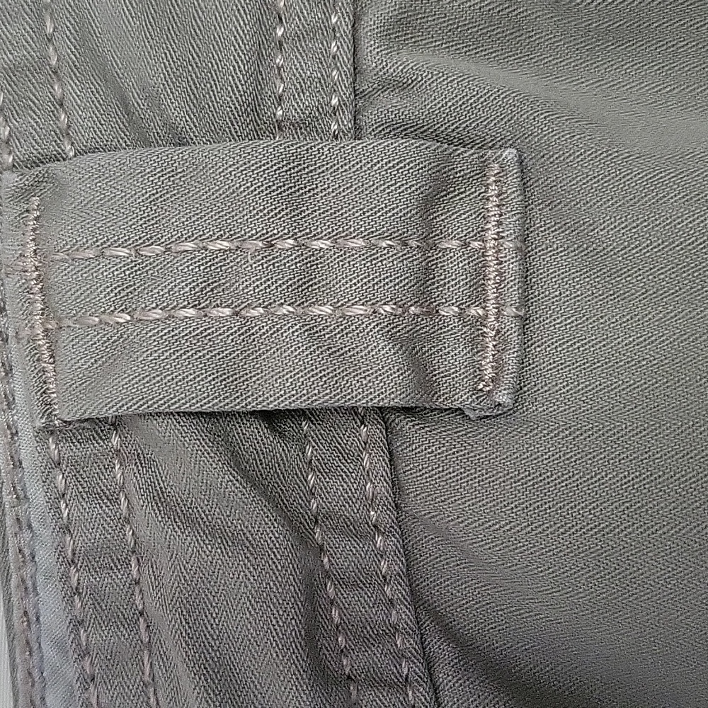 Womens EDDIE BAUER PUTTY CARGO TALL PANTS SIZE 12 - Picture 13 of 16
